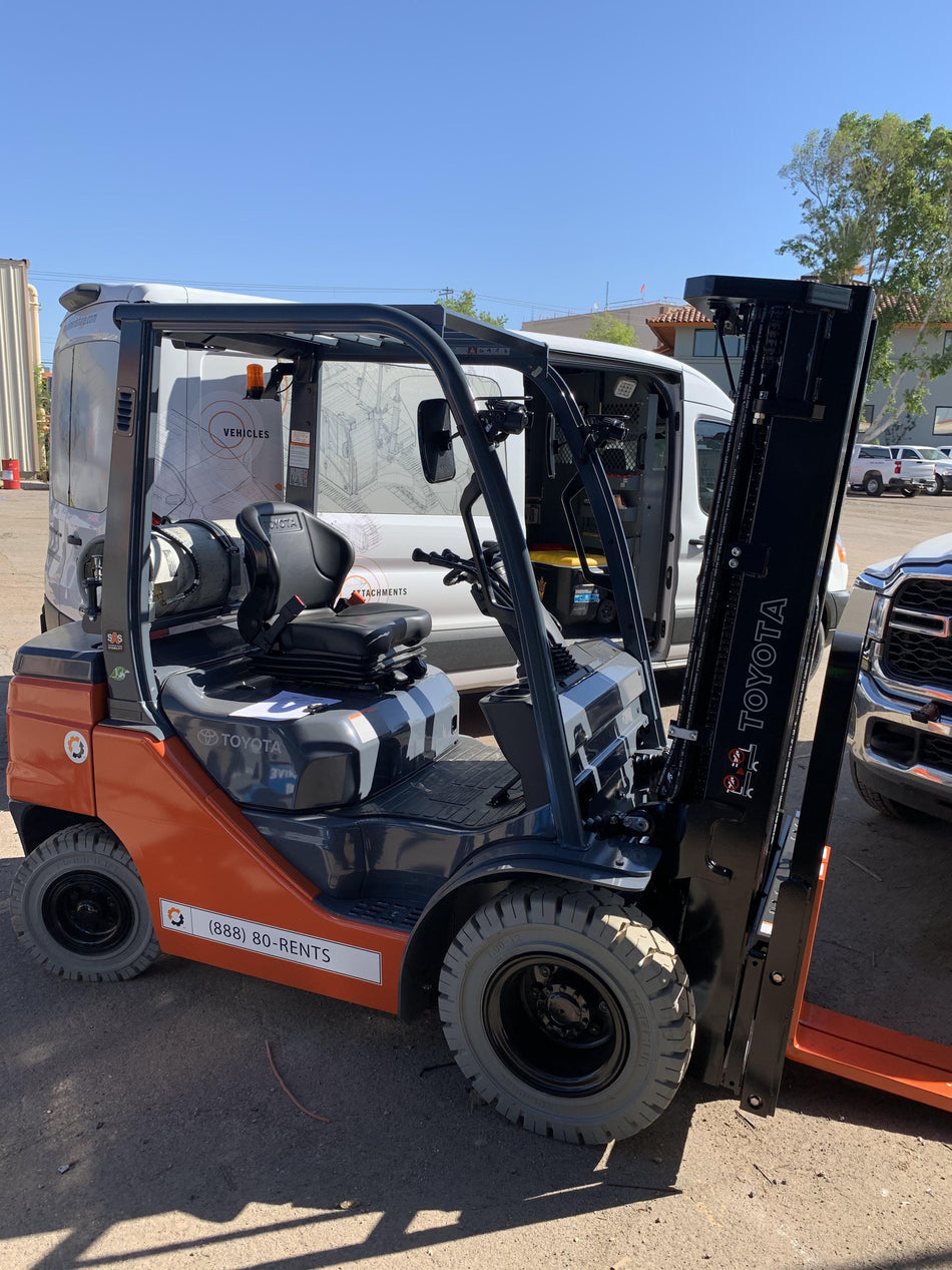 2022 TOYOTA 50-8FGU25
