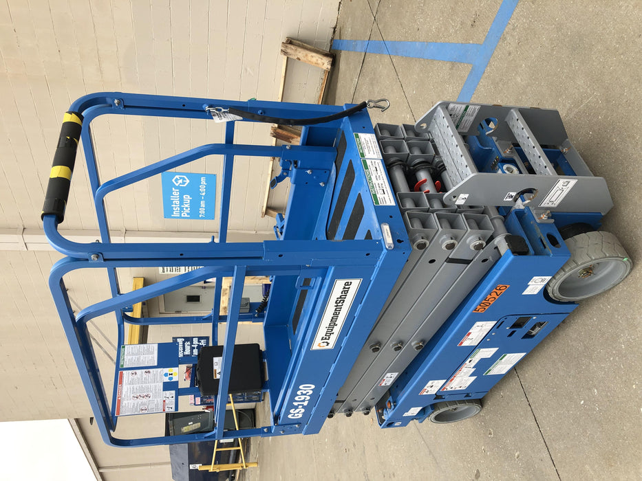 2019 Genie GS-1930 Fixed Rails with Chain Entry