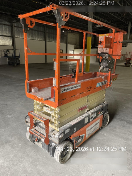 2022 JLG ES1932