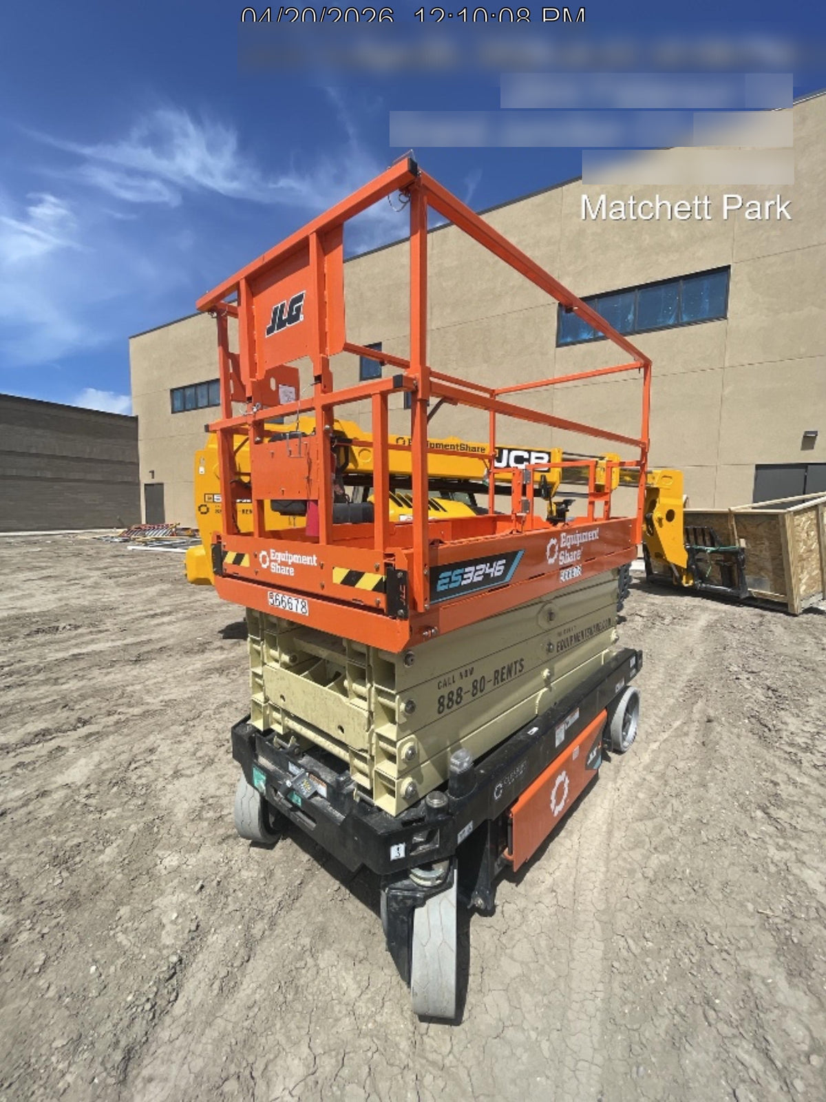 2025 JLG ES3246