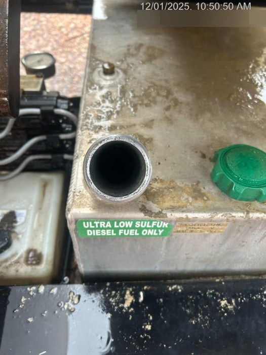 2021 Vac-Tron LP573XDT T4 Koehler Diesel Engine, 500 Gallon Debris Tank, x2 100 Gallon Water Tanks