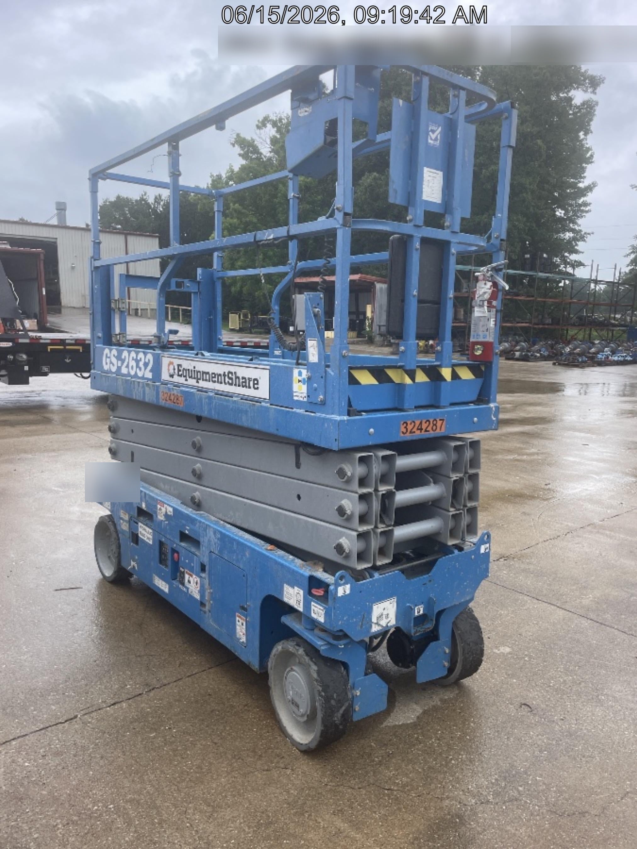 2023 GENIE GS-2632