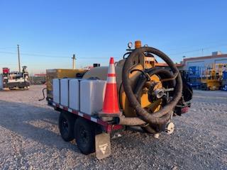 2023 Vac-Tron LP573XDT T4 Koehler Diesel Engine, 500 Gallon Debris Tank, x2 100 Gallon Water Tanks