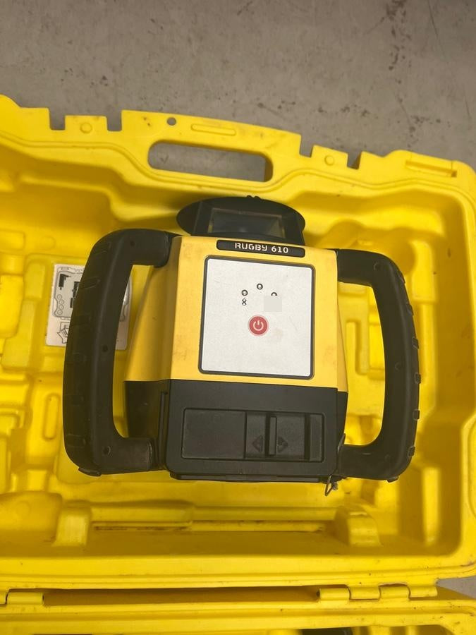 2024 LEICA Rugby 610