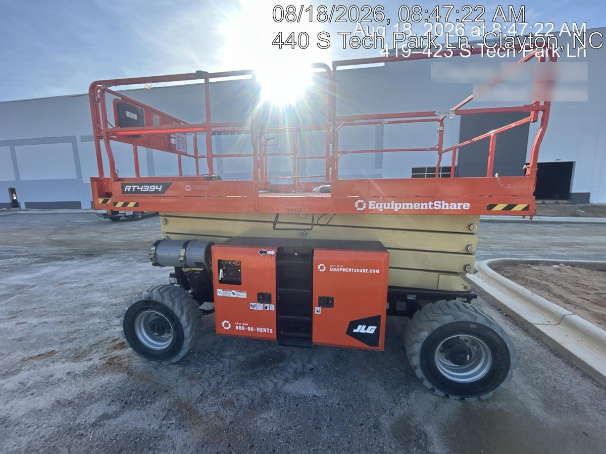 2025 JLG RT4394