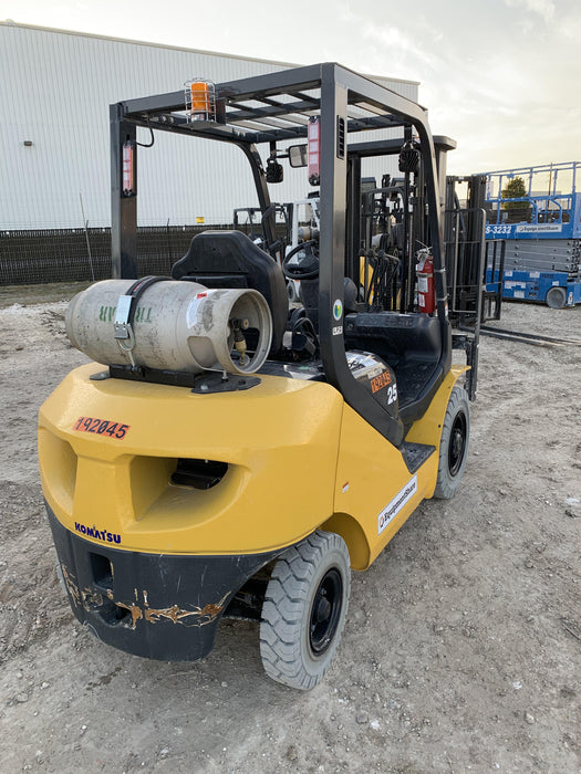 2021 KOMATSU FG25T-16