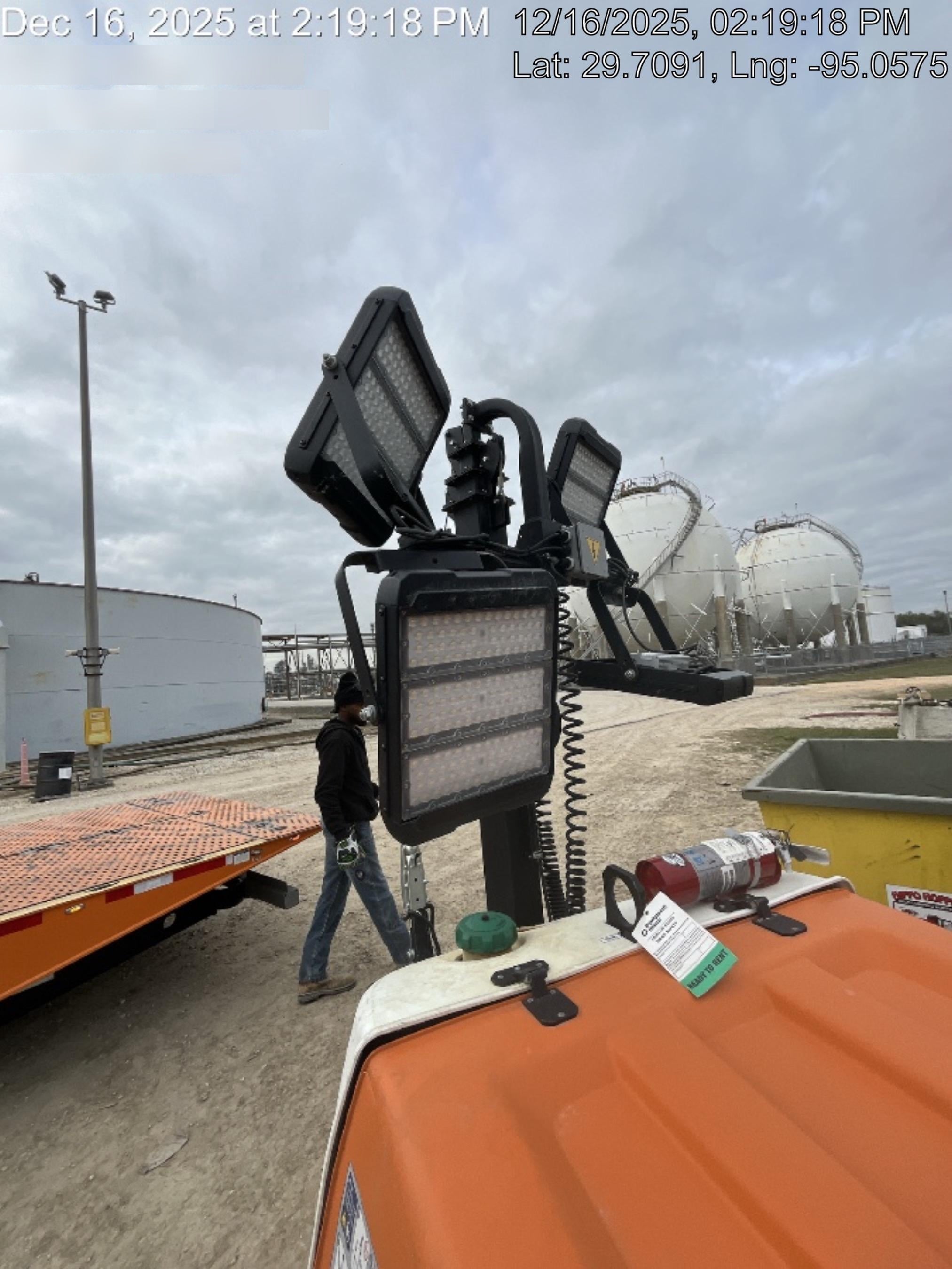 2025 Generac MLTS-4 Diesel, Mitsubishi L2E, 7.1 hp @1800 rpm, Flex Switch 120V Input, Powerzone Controller, (4) 320W LED Lights, 4kW Generator, 39.9 Gal Fuel Tank, 2" Ball