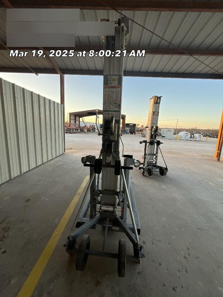 2023 GENIE SLC-24