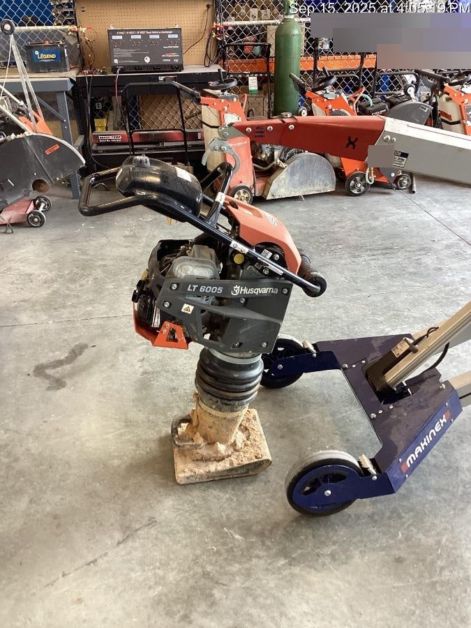 2024 HUSQVARNA LT6005