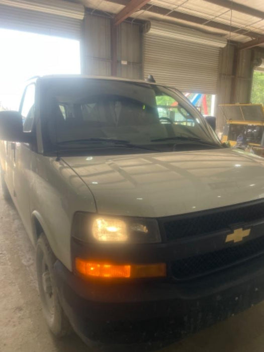 2023 CHEVROLET Express Van - Rental