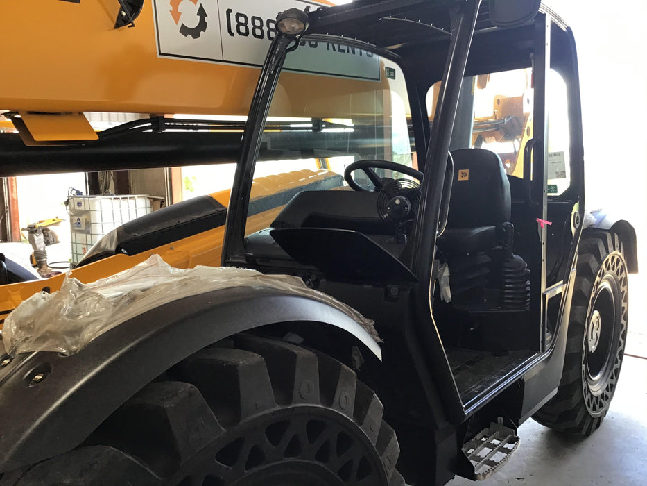 2020 JCB 510-56 Canopy, Solid Tires, Work Lights, Beacon, Aux Hydraulics, Back up Alarm, Lifting Eye, ES Decals