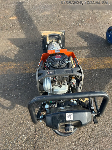 2025 HUSQVARNA LT6005