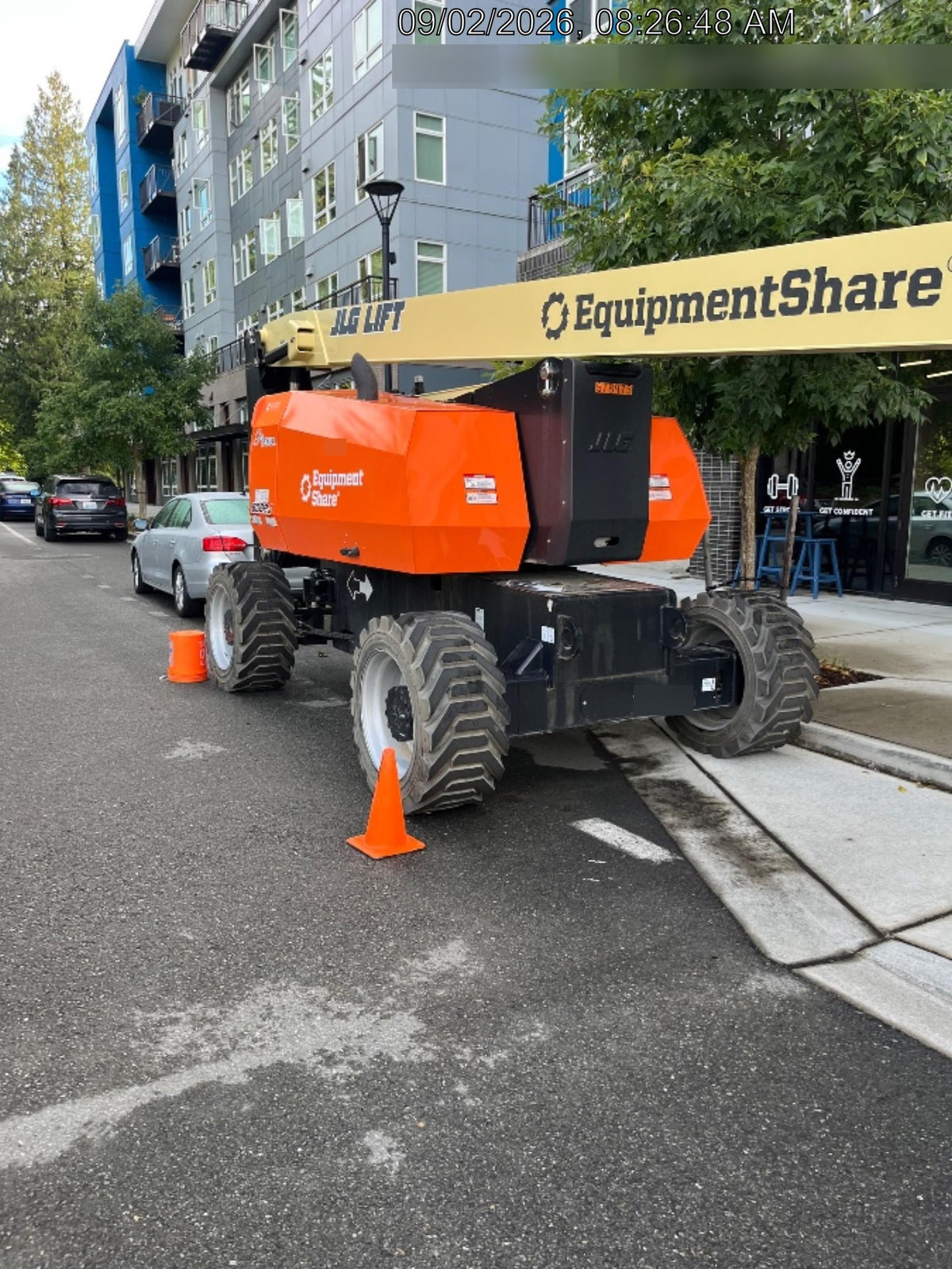 2025 JLG 800AJ