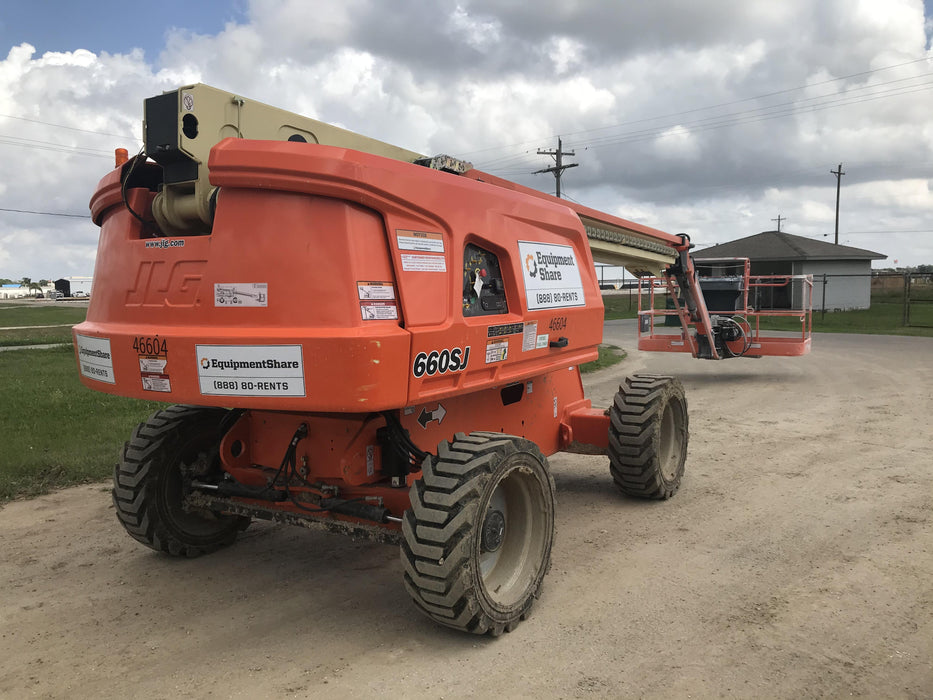 2019 JLG 660SJ