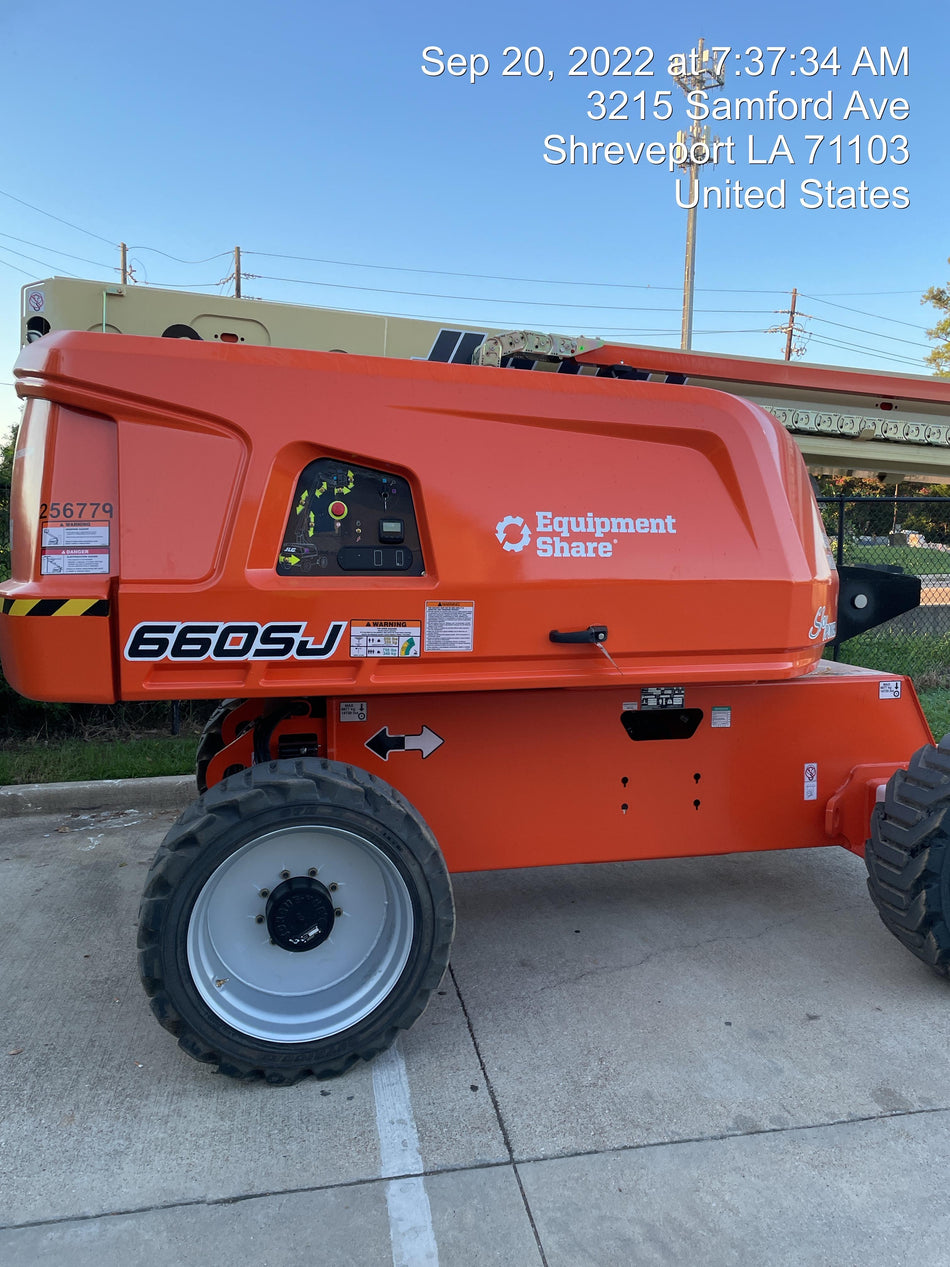 2022 JLG 660SJ