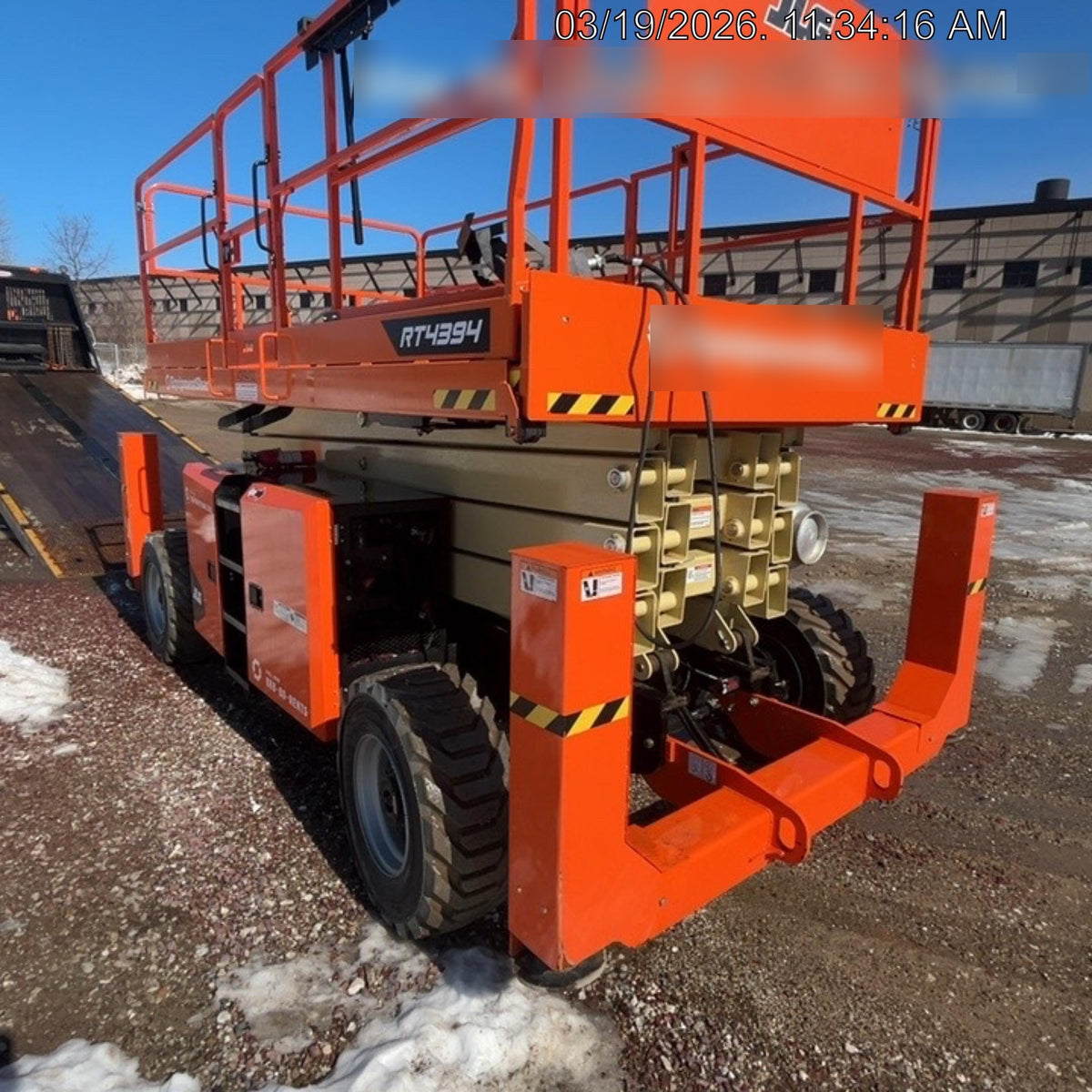 2024 JLG RT4394