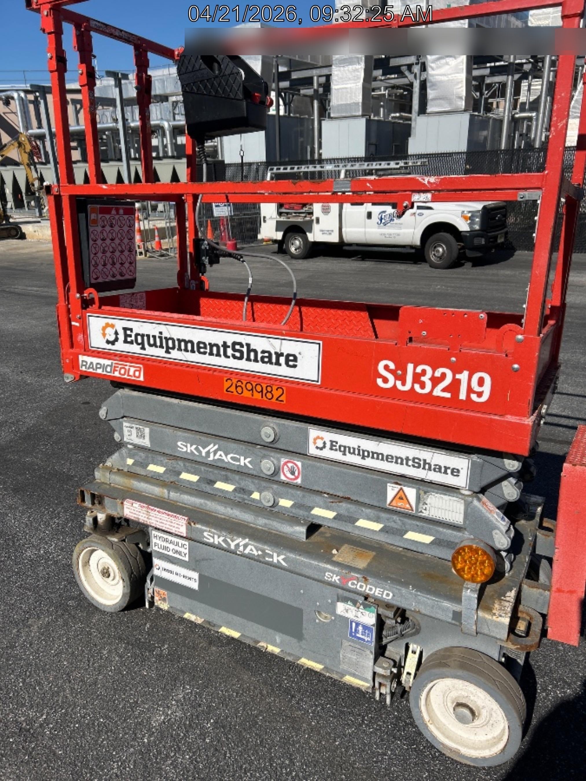 2023 SKYJACK SJ3219