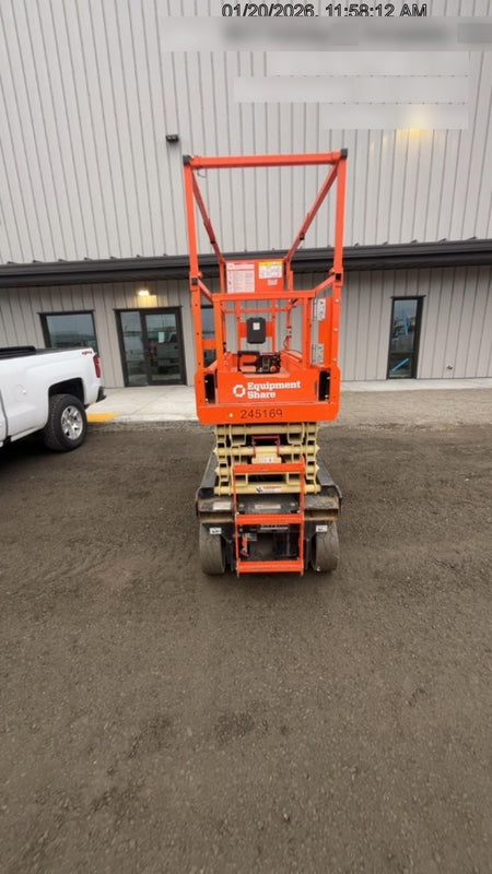 2022 JLG ES2632