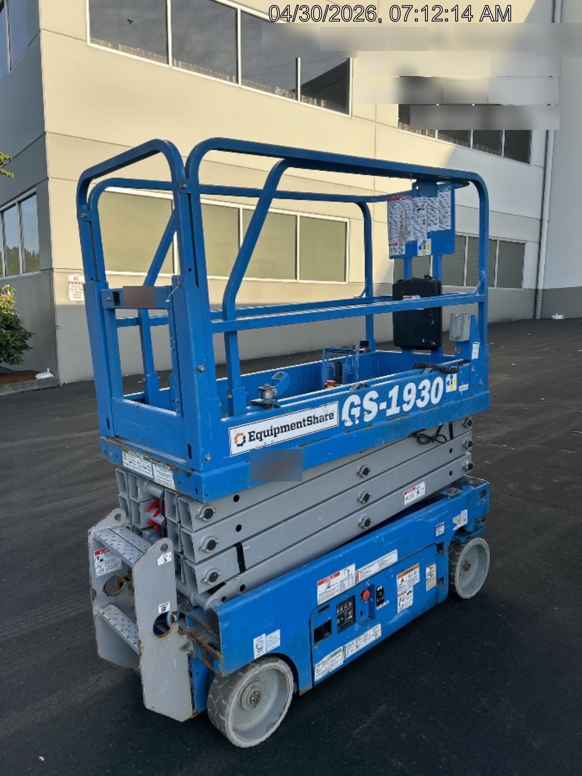 2019 Genie GS-1930 Half Height Swing Gate, 800W Inverter