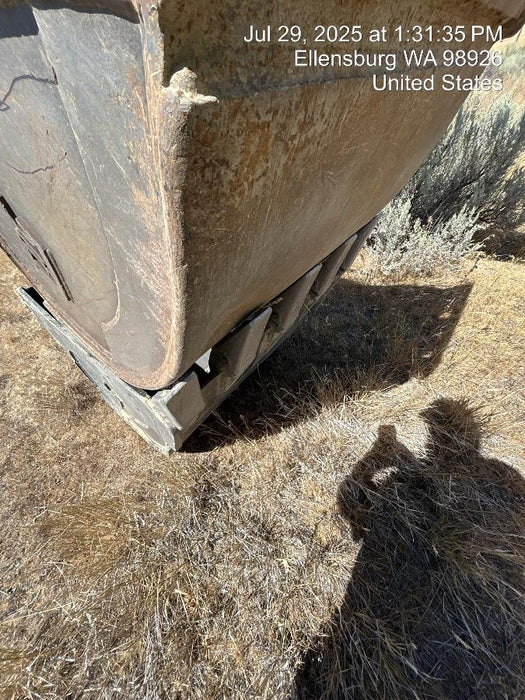 2025 JOHN DEERE 36" Bucket, Excavator 25,000 - 35,000 John Deere