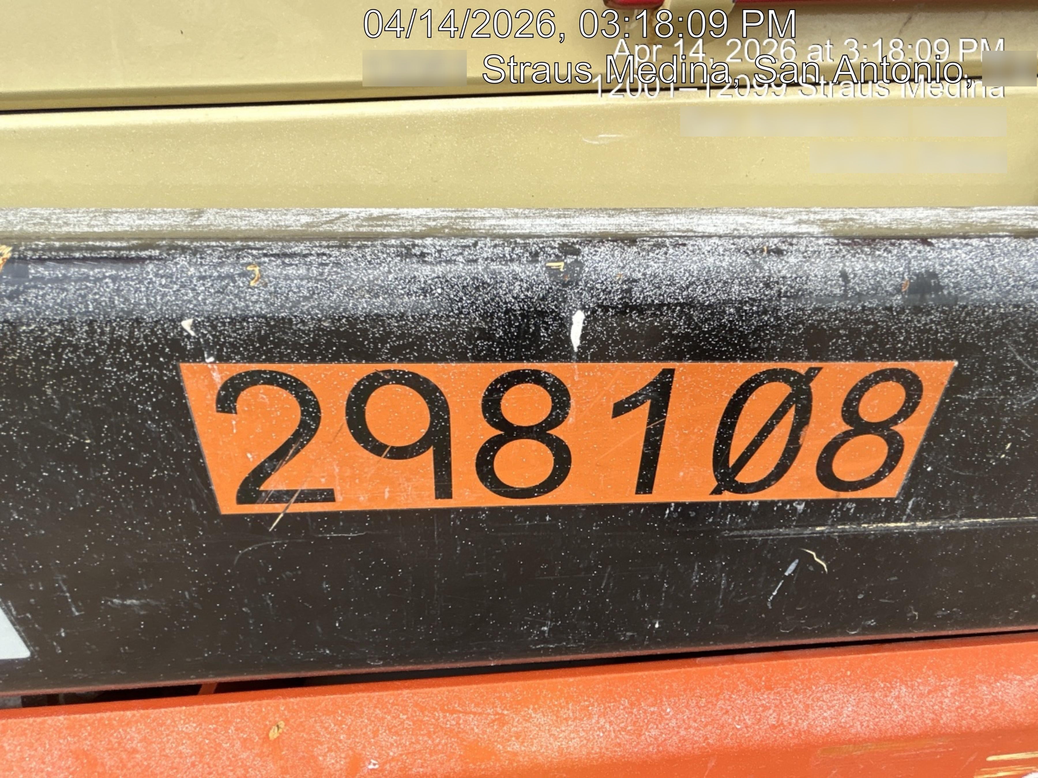 2023 JLG ES1932