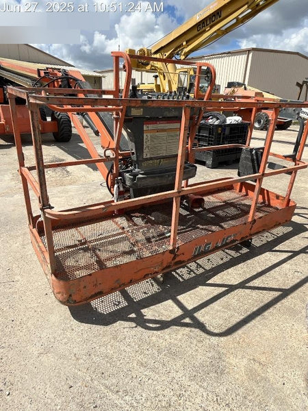 2019 JLG 660SJ