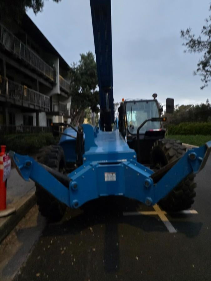2024 GENIE GTH-1056