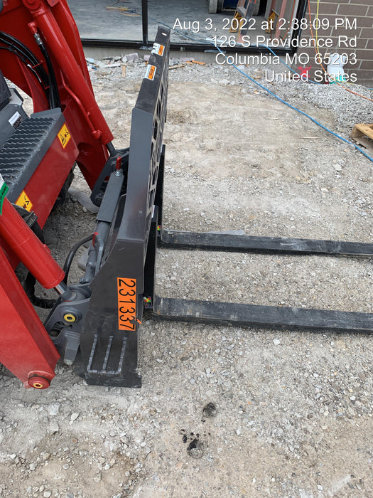 2022 PALADIN 48" Pallet Forks - Paladin