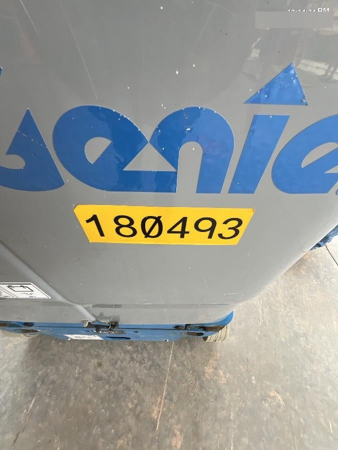 2021 GENIE GR-20