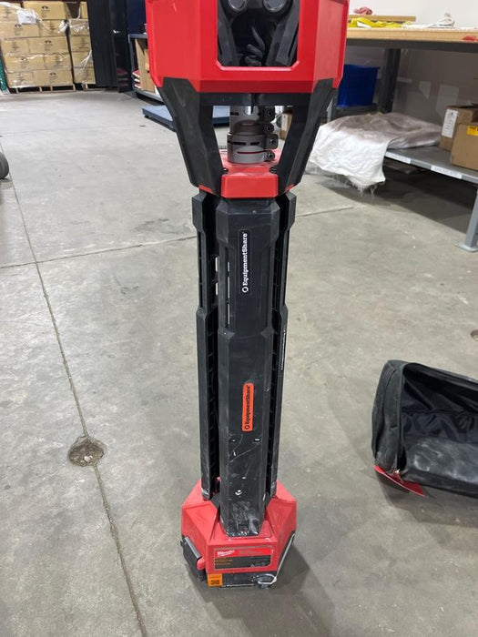 2024 MILWAUKEE 2136-20