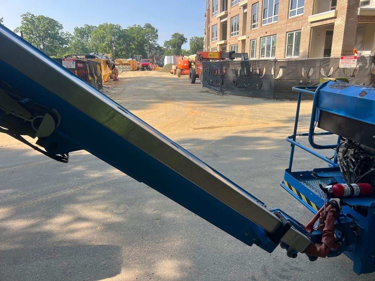 2020 GENIE Z-135/70