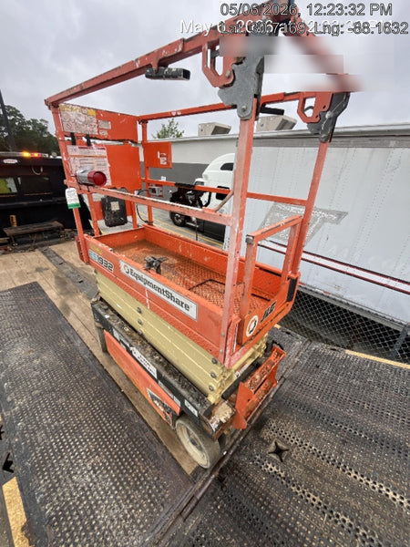 2021 JLG ES1932
