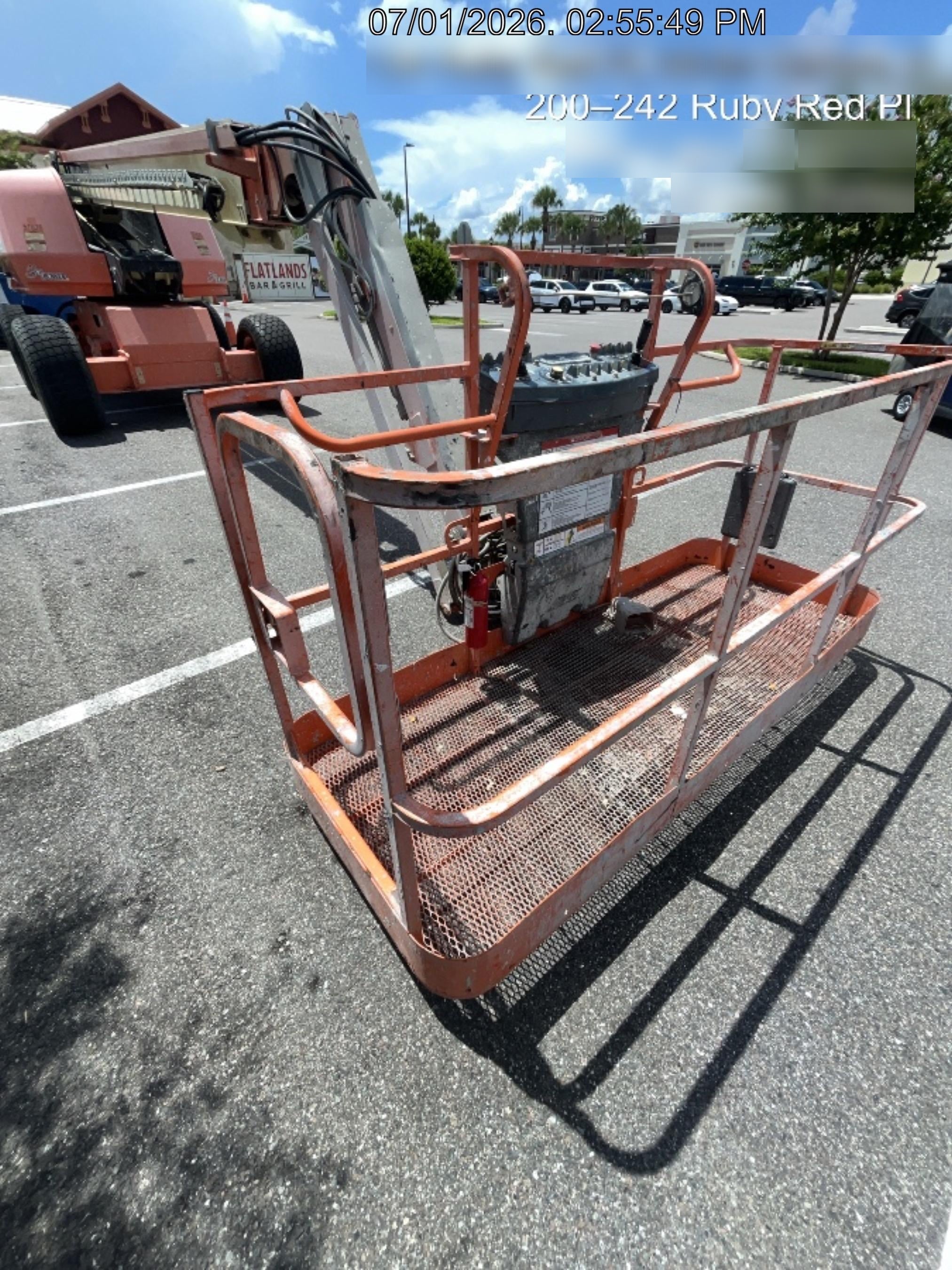 2019 JLG 660SJ