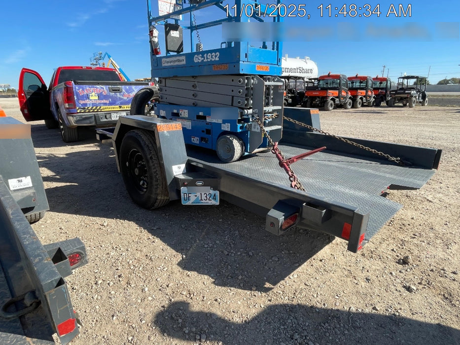 2023 LAMAR 12ft Utility