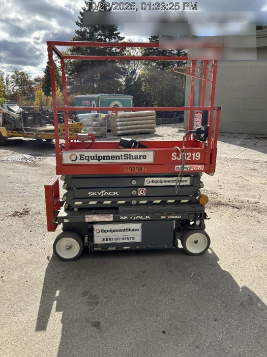 2021 SKYJACK SJ3219