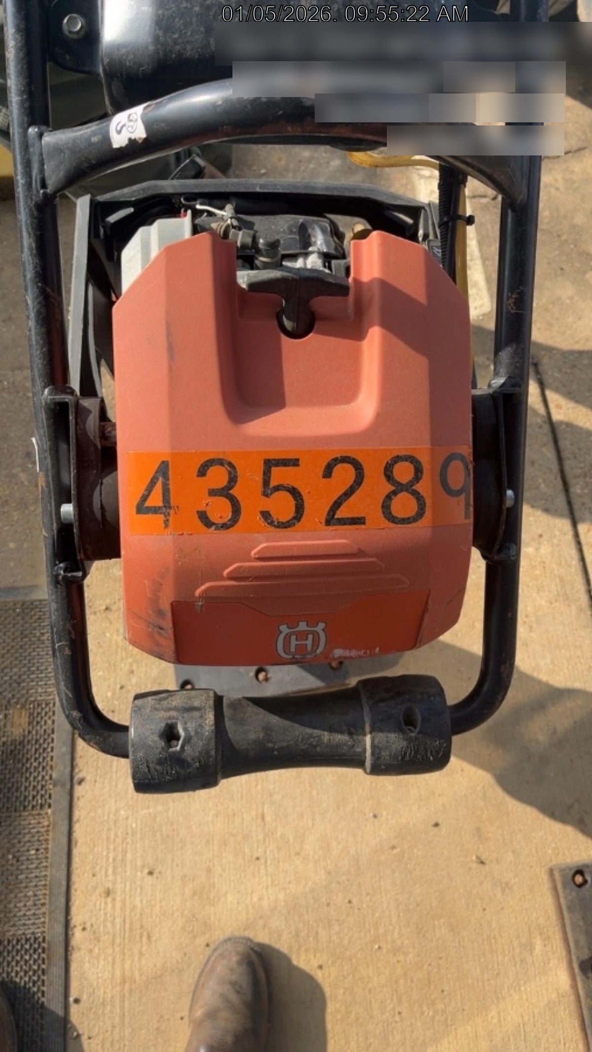 2024 HUSQVARNA LT6005