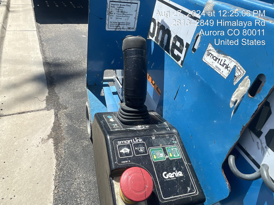 2019 Genie GS-4047 Folding rails with half height swing gate, 800W Inverter