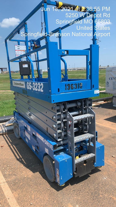 2021 GENIE GS-3232