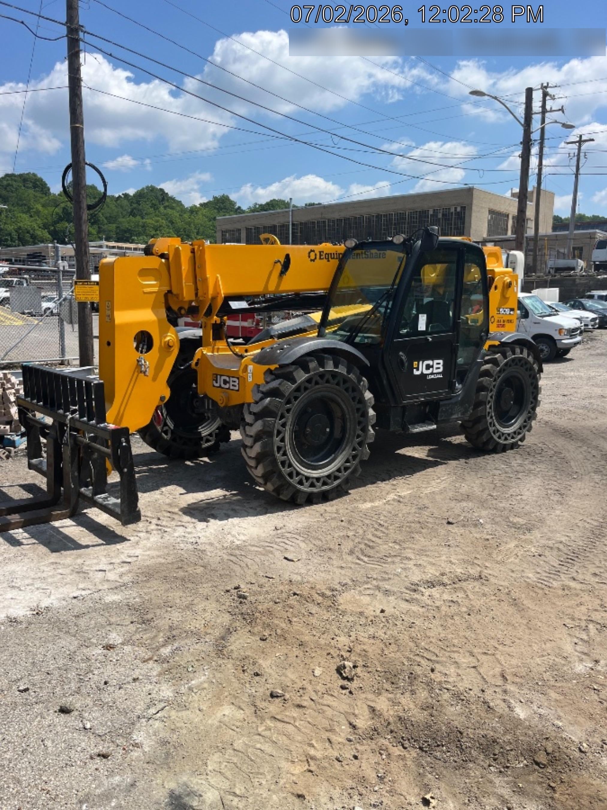 2023 JCB 509-42