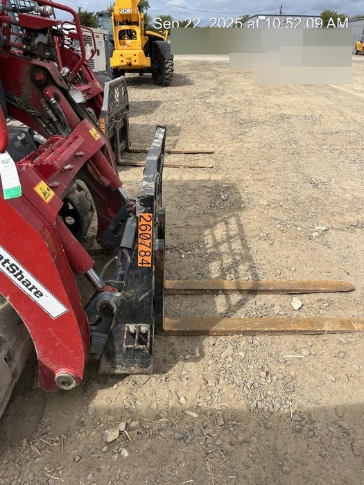 2022 ARROW MATERIAL HANDLING 48" Pallet Forks - Arrow