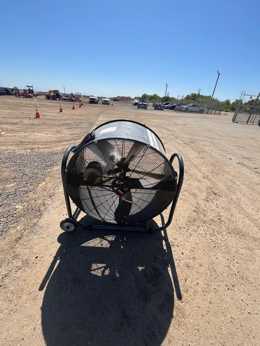 2023 BIG ASS FANS Cool Space 400
