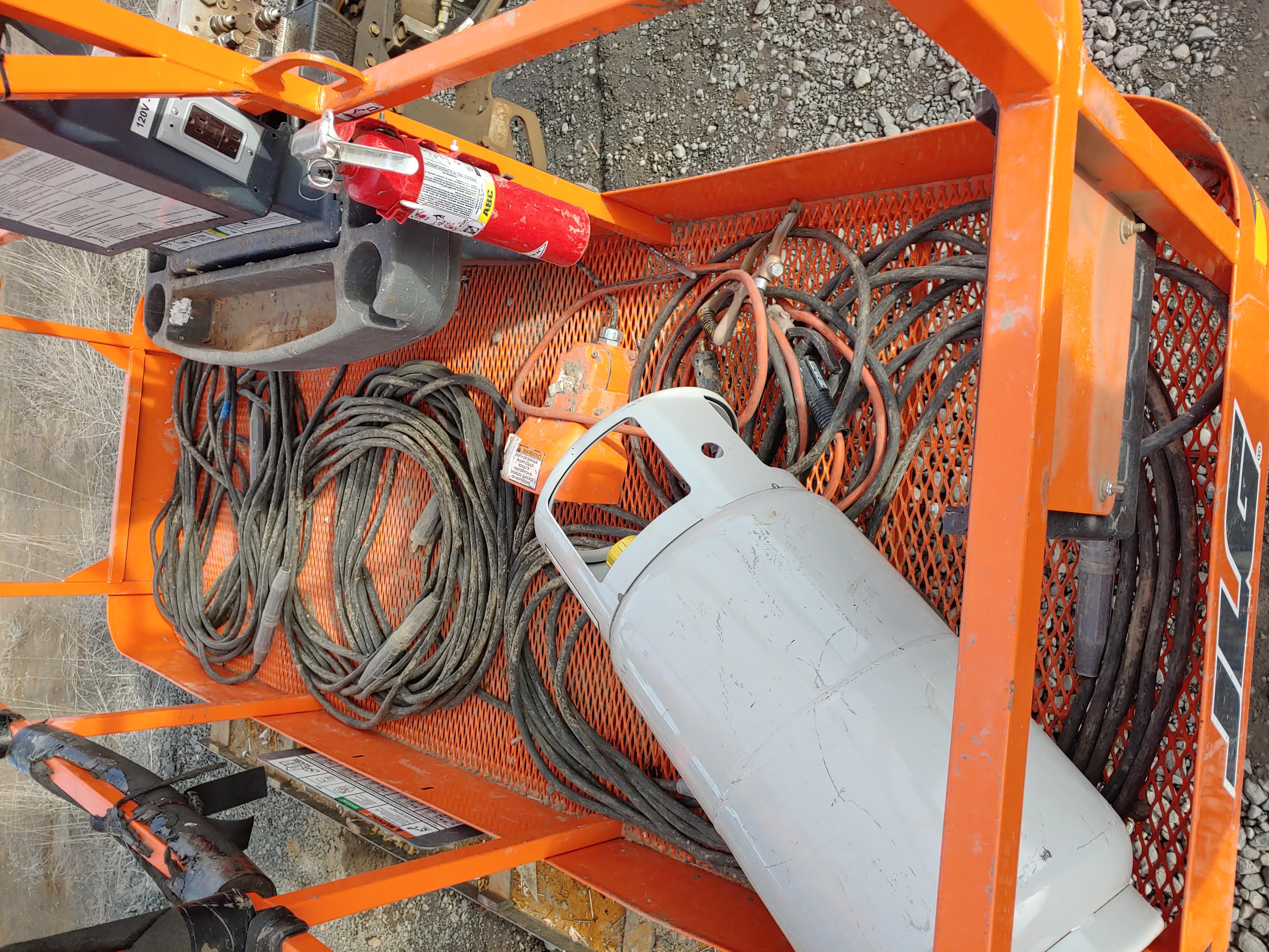 2020 JLG 660SJ