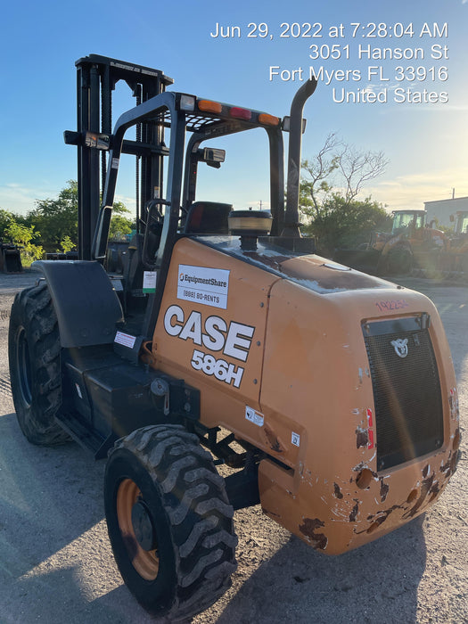 2017 CASE 586H