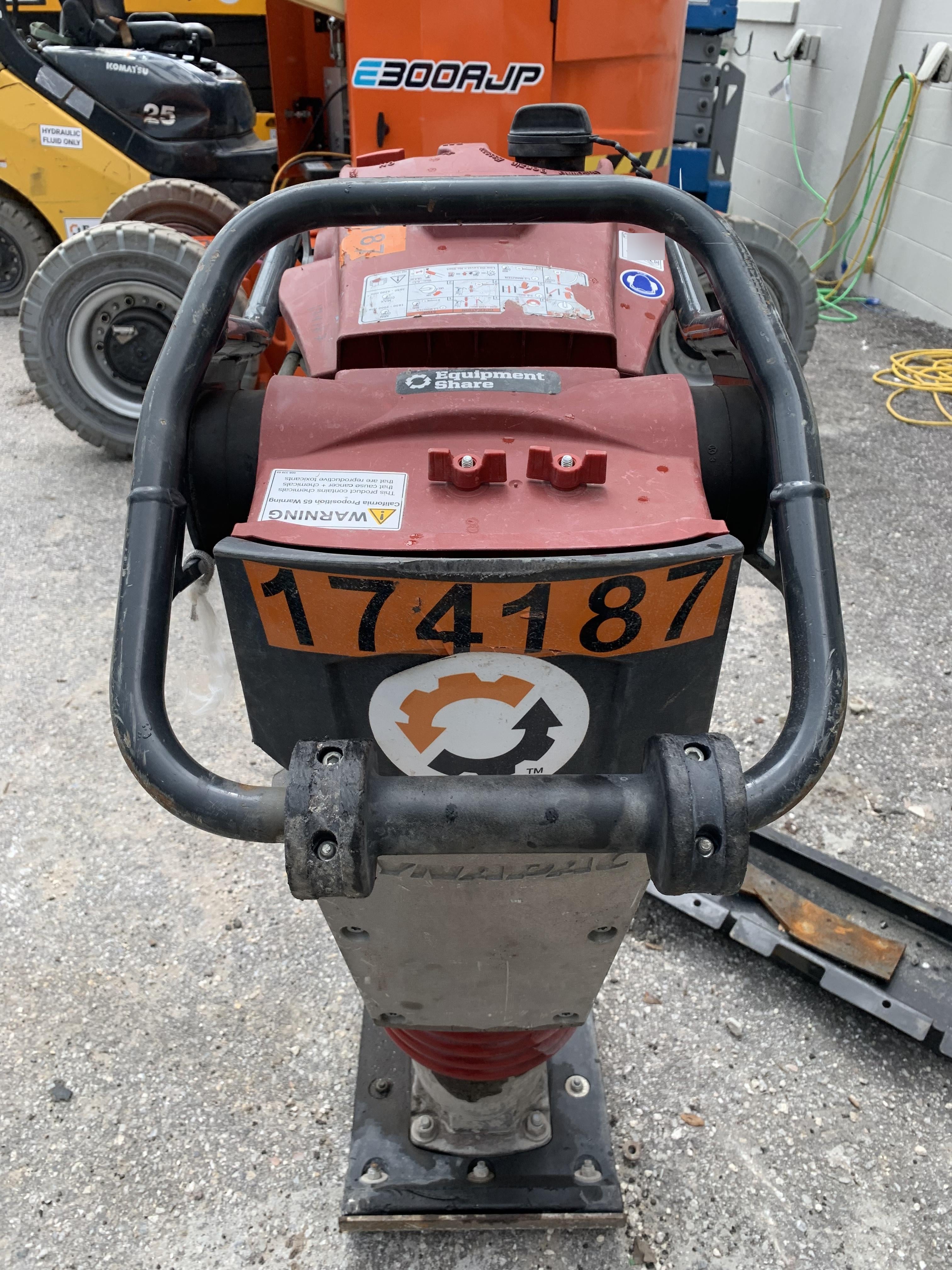 2021 DYNAPAC DR7X