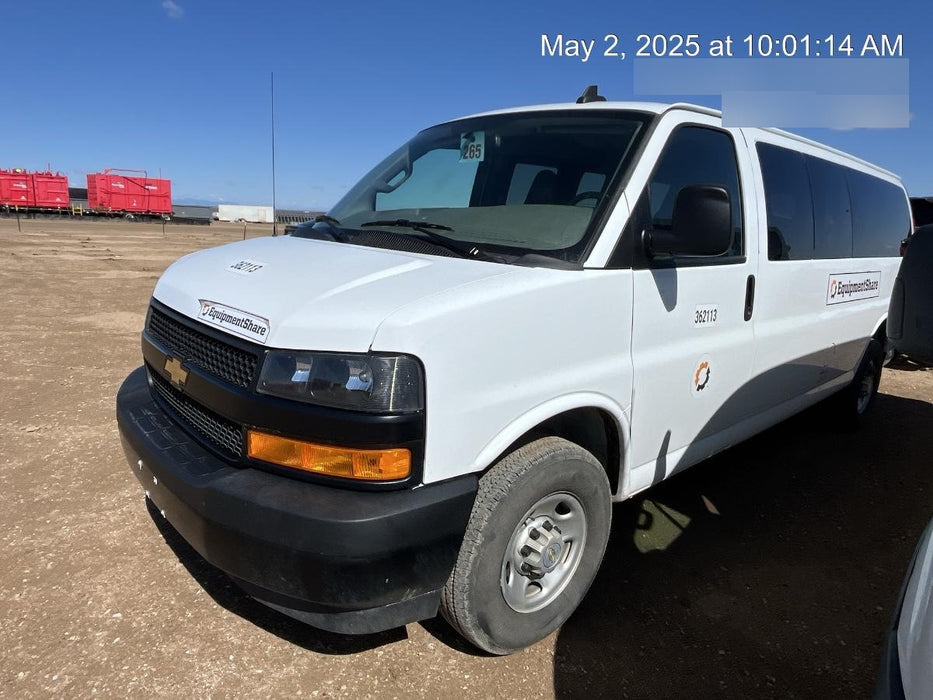 2023 CHEVROLET Express Van - Rental
