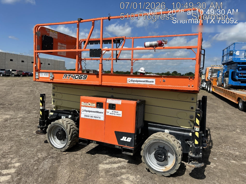 2021 JLG RT4069