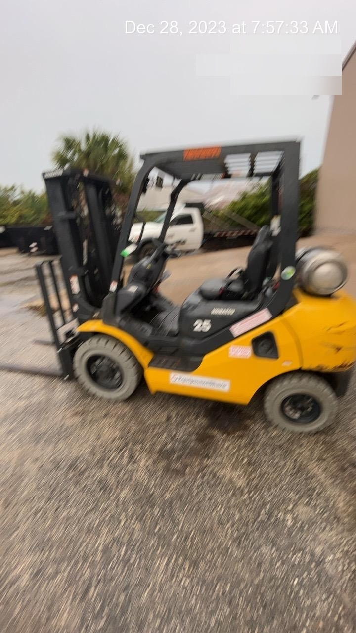 2022 KOMATSU FG25T-16