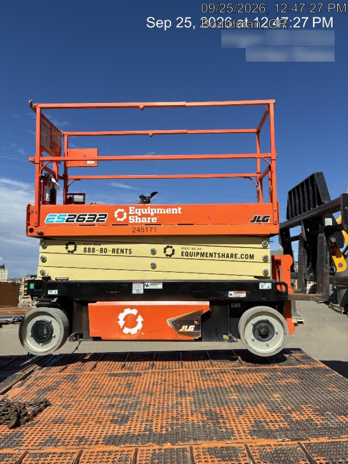 2022 JLG ES2632