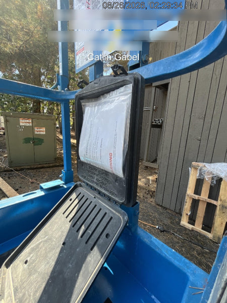 2020 Genie GS-1930 Solid Non Marking Tires, Beacon, Folding rails with half height swing gate, 800W Inverter