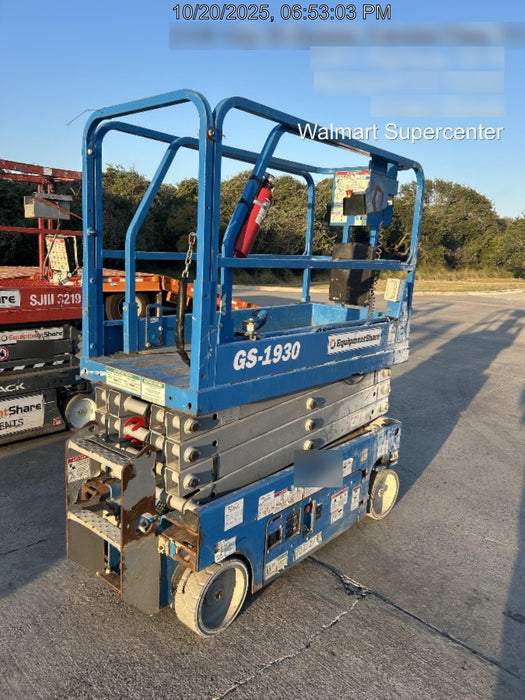 2019 Genie GS-1930 Fixed rails with chain Entry